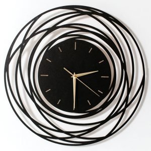 didelis sieninis laikrodis